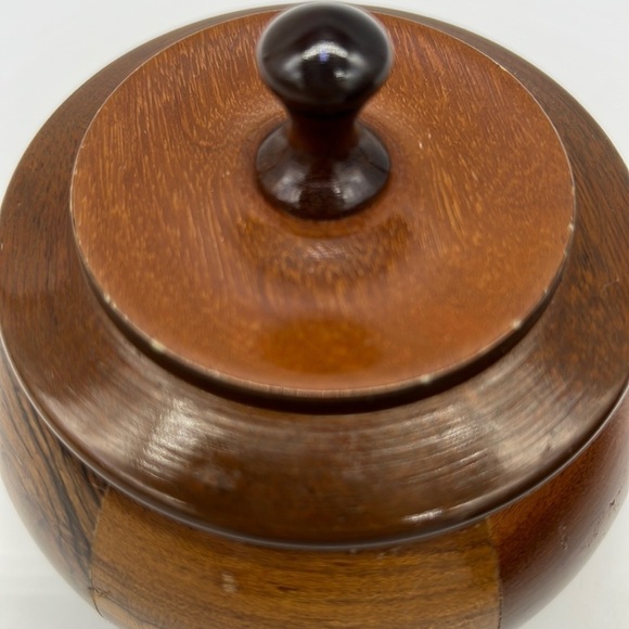 Maple Lidded Trinket Box - Picture 10 of 10